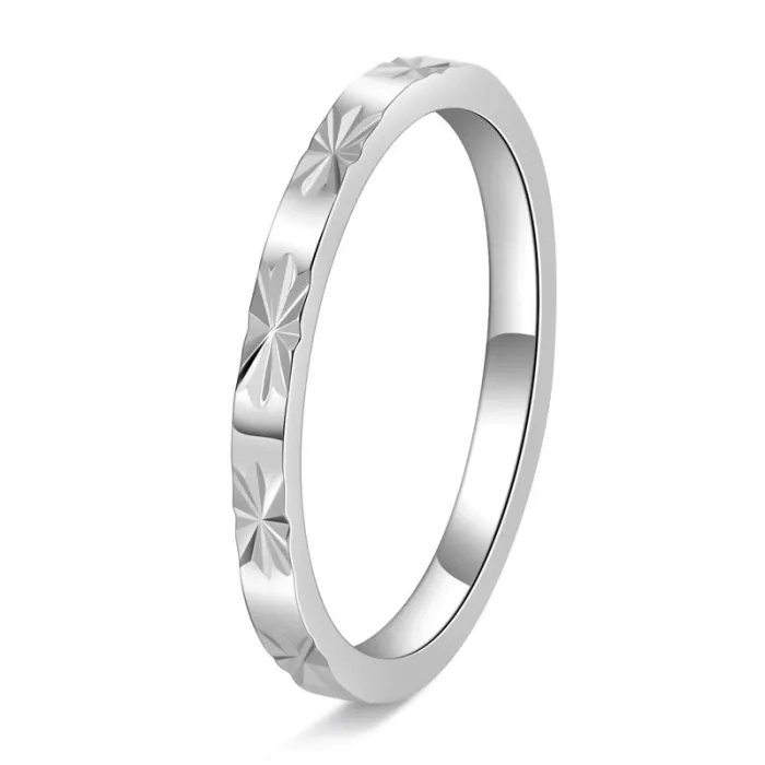 Facet-Cut Titanium Steel Ring with Star Pattern, 18K Gold-Plated Slim Band for Women