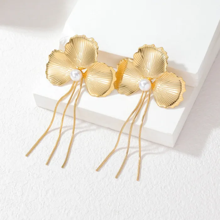 18K Gold Ginkgo Tassel Earrings for Women Elegant Stainless Steel Luxury Design Jewelry