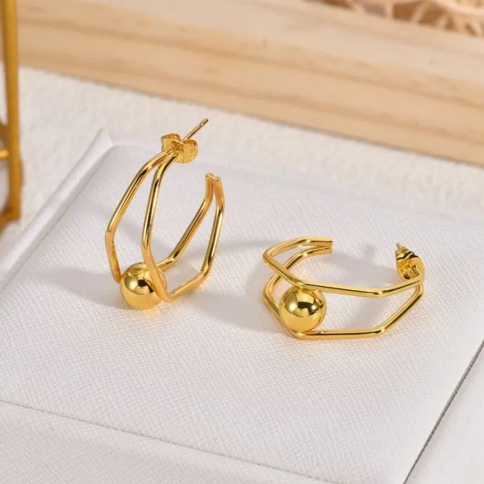 Asymmetrical Gold Stainless Steel Earrings for Women Elegant Minimalist High-End Statement Jewelry