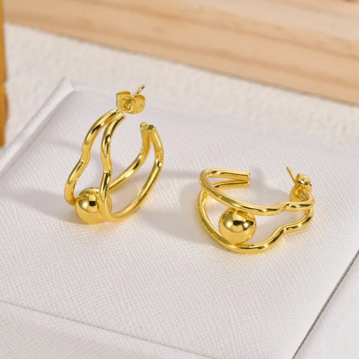 Asymmetrical Gold Stainless Steel Earrings for Women Elegant Minimalist High-End Statement Jewelry