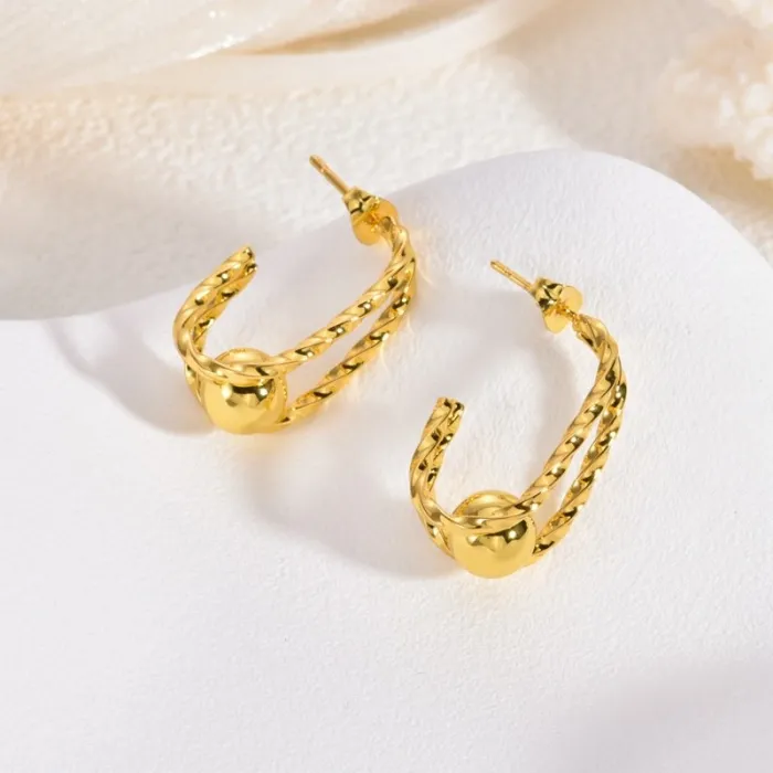 Vintage Gold Stainless Steel Earrings for Women Chic Retro Statement Stud Jewelry