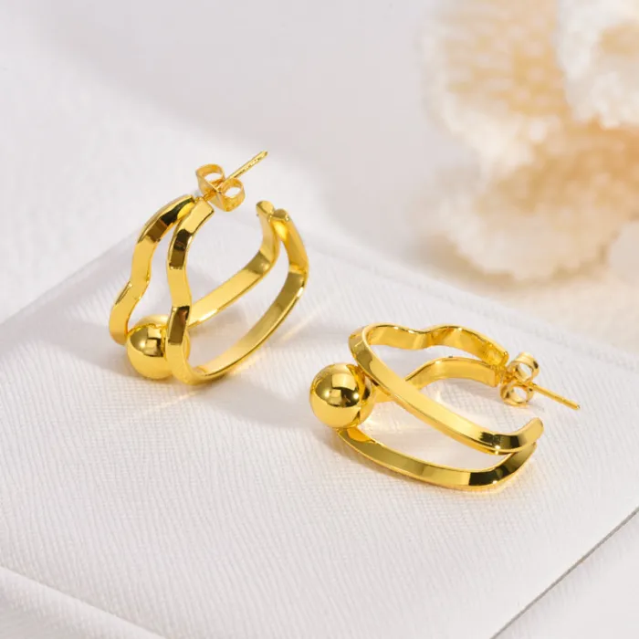 Vintage Gold Stainless Steel Earrings for Women Chic Retro Statement Stud Jewelry