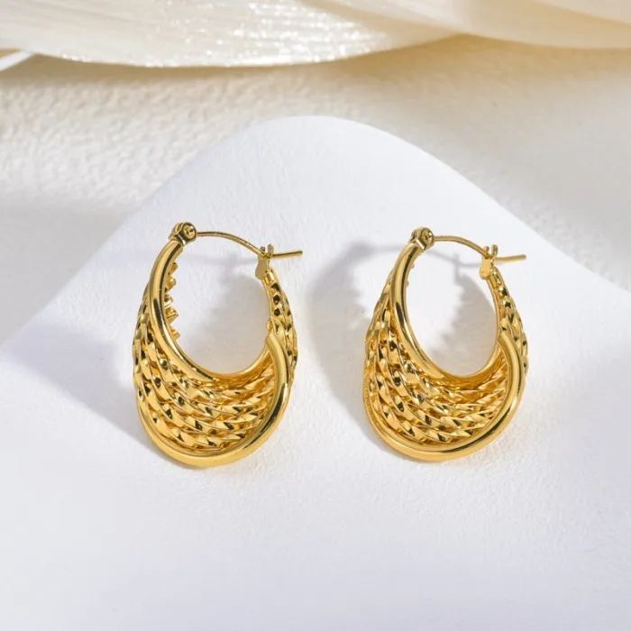Vintage Stainless Steel Gold Line Earrings for Women Small Luxury Non-Fading Fashion Jewelry