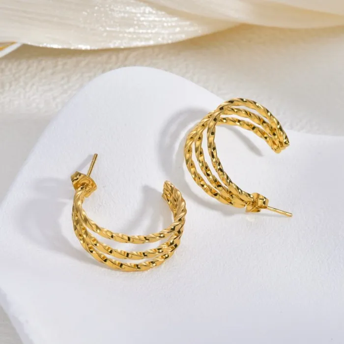 Elegant Irregular Gold Stainless Steel Earrings for Women Vintage Chic Small Luxury Style