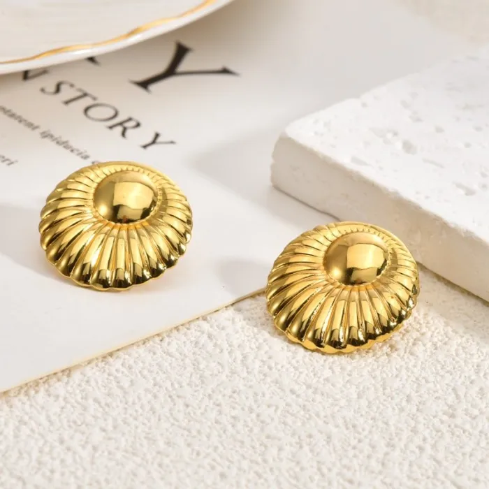Bohemian Vintage Stainless Steel Earrings for Women Small Luxury Chic Stud Jewelry