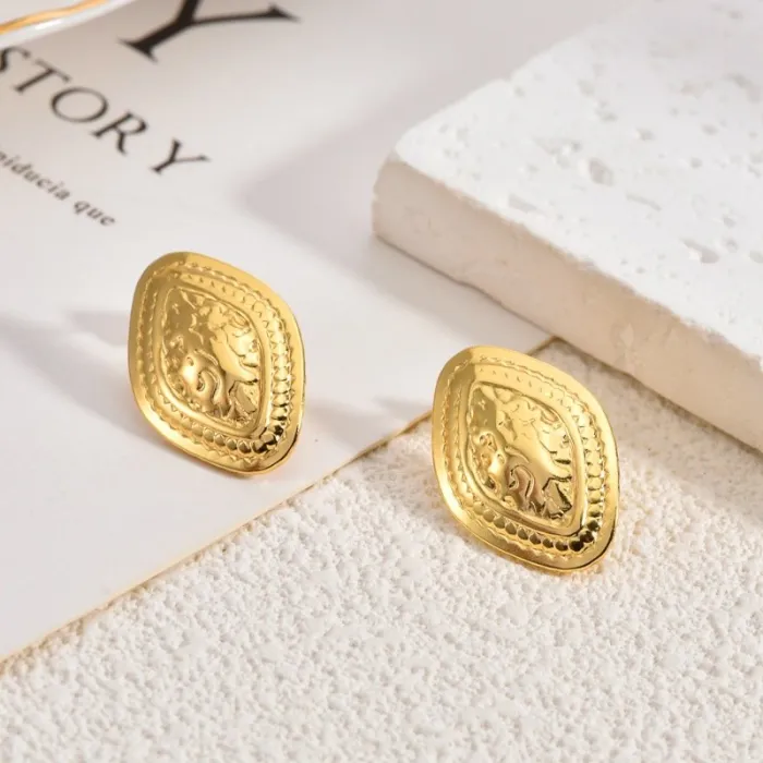 Bohemian Vintage Stainless Steel Earrings for Women Small Luxury Chic Stud Jewelry