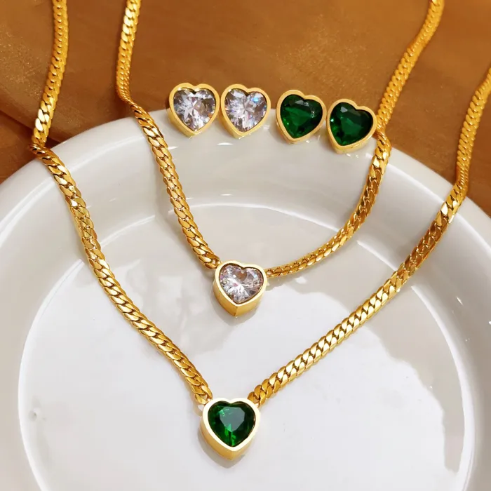 Gold Heart Zircon Necklace for Women – Titanium Steel Chunky Chain, Stylish Non-Fading Jewelry