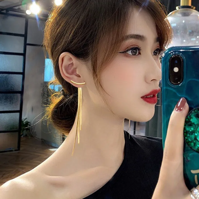 Korean INS Style Metal Tassel Long Earrings for Women – Minimalist Elegant Design