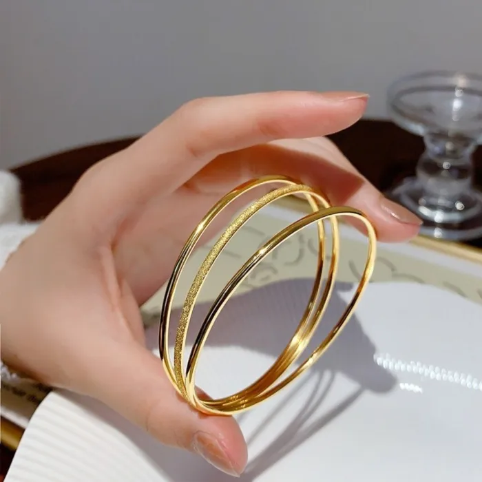 Wholesale Luxury Zircon Bangle for Women | Factory Price Stainless Steel Minimalist Jewelry Supplier