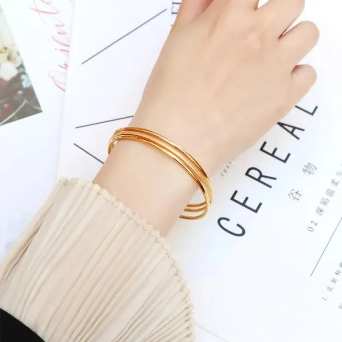 Wholesale Luxury Zircon Bangle for Women | Factory Price Stainless Steel Minimalist Jewelry Supplier