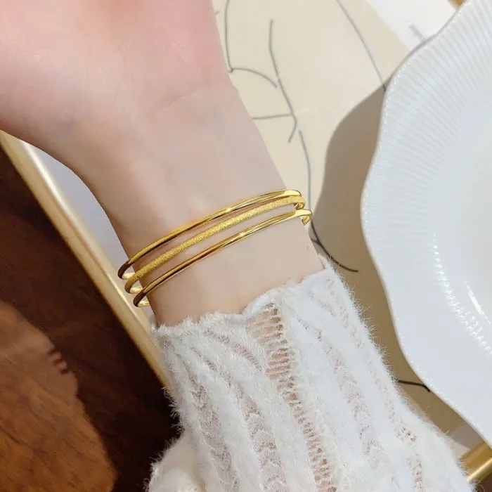 Wholesale Designer Zircon Bangle | Factory Price Stainless Steel Minimalist Jewelry for Boutiques