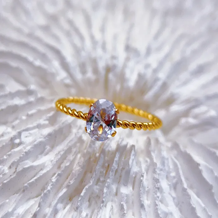 Wholesale Oval Zircon 18K Gold Plated Ring | Bulk Supplier & Factory Price Twisted Stainless Steel Fashion Jewelry