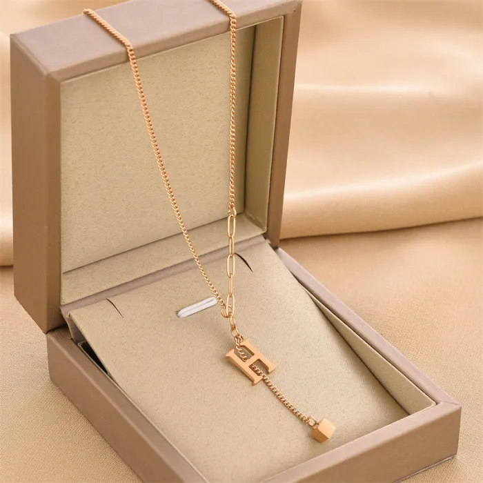 Wholesale Cute Heart Pendant Necklace | Bulk Stainless Steel Supplier & Factory Price Romantic Jewelry