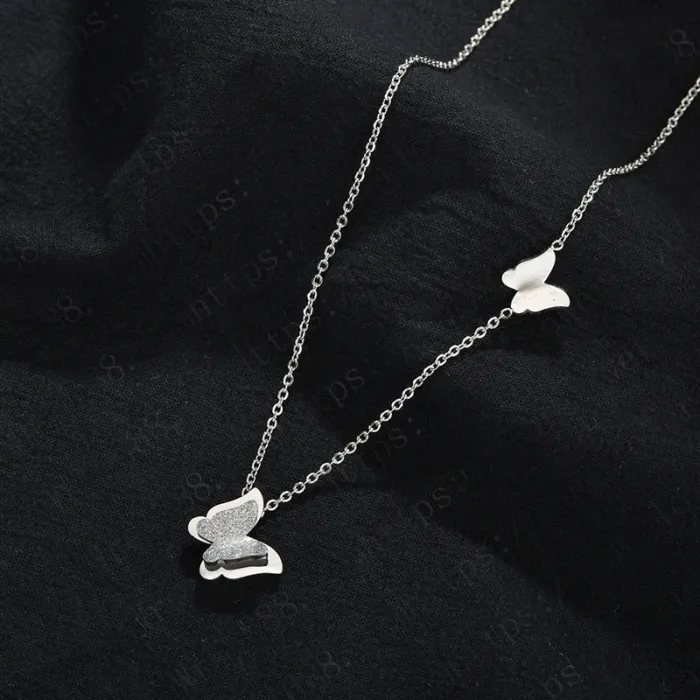 Wholesale Artistic Heart Stainless Steel Necklace | Factory Price Minimalist Jewelry for Women