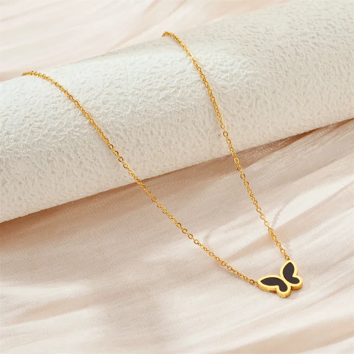 Wholesale Trendy Heart Necklace | Bulk Supplier & Factory Price Stainless Steel Fashion Accessory
