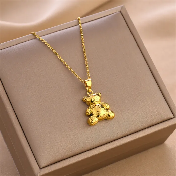 Wholesale Designer Heart Necklace | Factory Price Stainless Steel Minimalist Jewelry Supplier