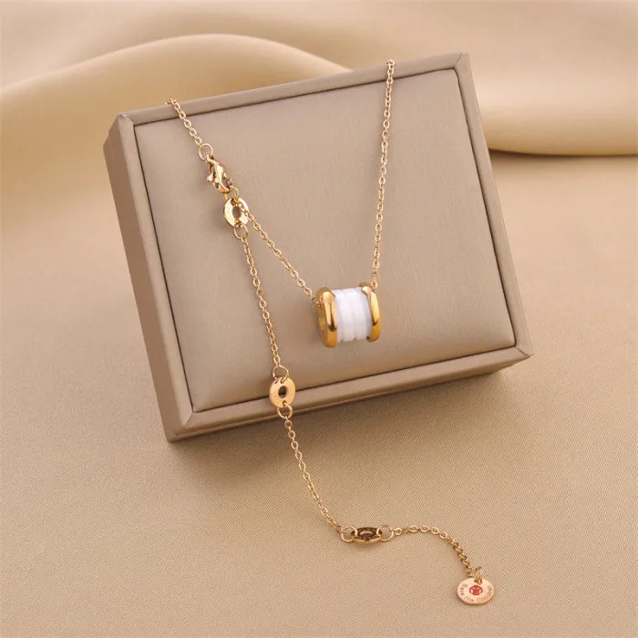 Wholesale Luxury Stainless Steel Necklace Set | Factory Price Water-Resistant Jewelry Supplier for Women