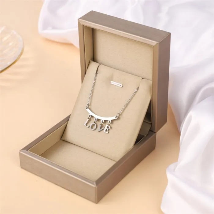 Wholesale Elegant Stainless Steel Necklace Collection | Factory Price Minimalist Jewelry for Women