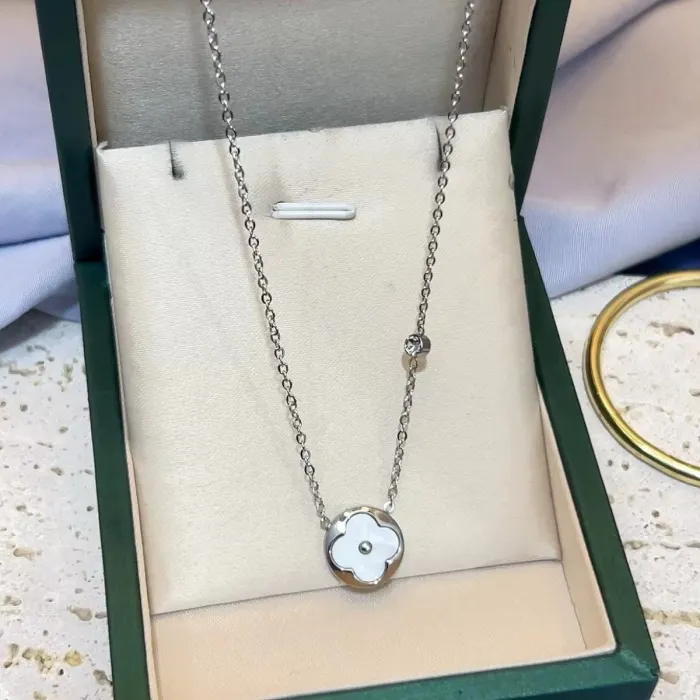 Wholesale Versatile Stainless Steel Necklace | Bulk Supplier & Factory Price Chic Jewelry for Women