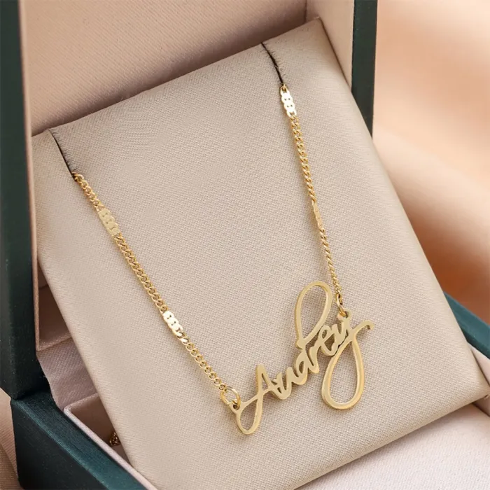 Wholesale Summer-Style Stainless Steel Necklaces | Factory Price Minimalist Jewelry Supplier