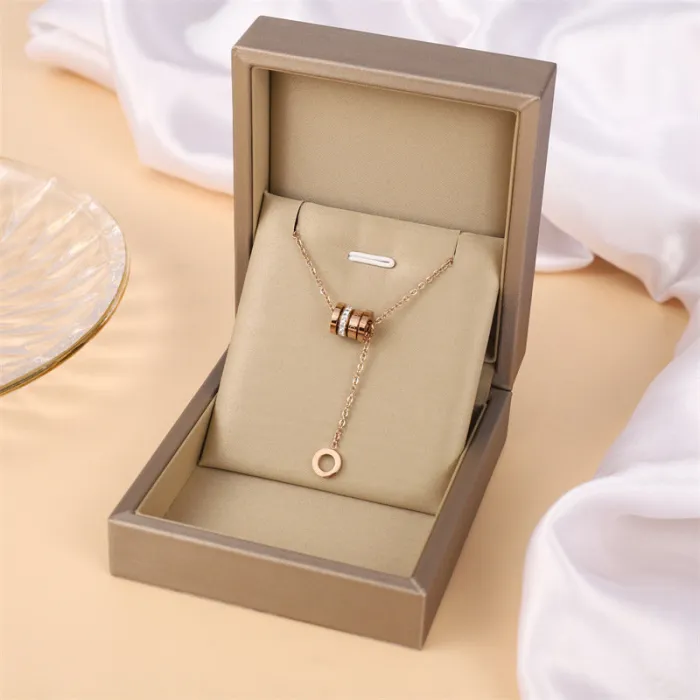 Wholesale Stainless Steel Necklace | Bulk Supplier & Factory Price Minimalist Non-Fading Jewelry for Women