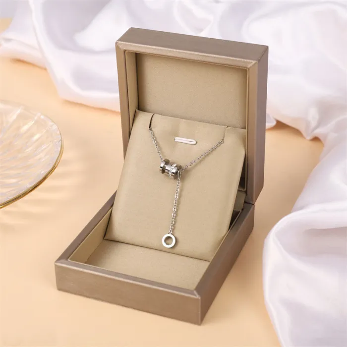 Wholesale Stainless Steel Necklace | Bulk Supplier & Factory Price Minimalist Non-Fading Jewelry for Women