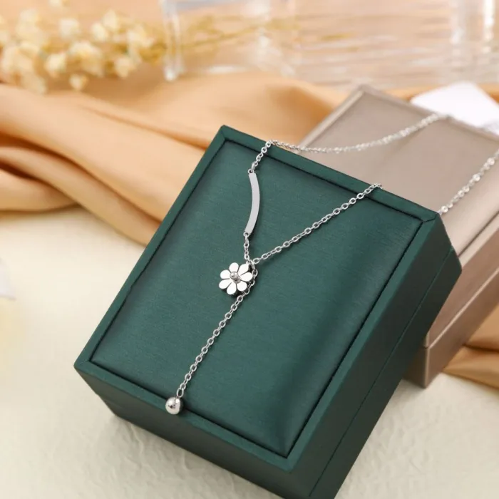 Wholesale Chic Stainless Steel Necklace | Bulk Supplier & Factory Price Elegant Jewelry for Women