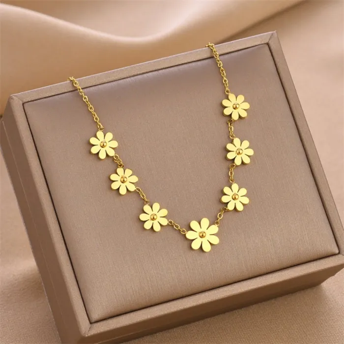 Wholesale Feminine Stainless Steel Necklace | Factory Price Bulk Supplier Elegant Jewelry