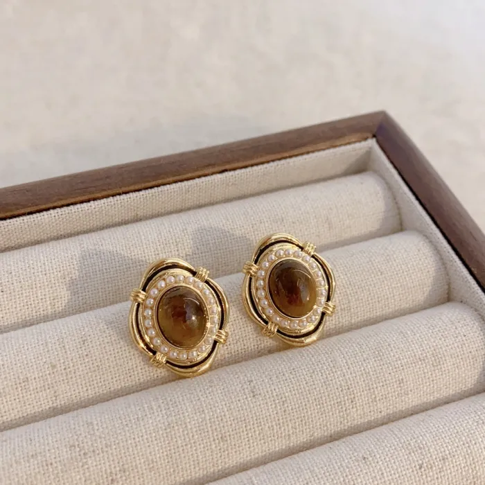 Wholesale 18K Gold Plated Copper Earrings | Bulk Supplier Factory Price Brown Tiger Eye Style Retro Stud Jewelry