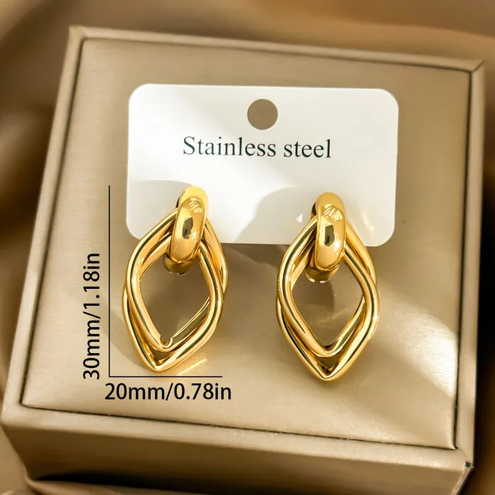 Wholesale Statement Geometric Earrings | Factory Price Hollow Oval Hoop Jewelry for Women
