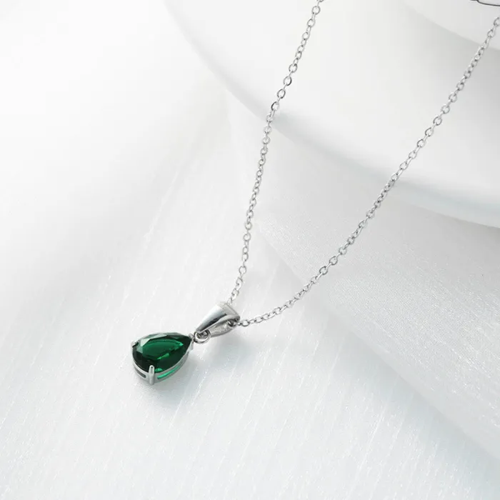 Factory Price Water Drop Titanium Necklace | Wholesale Minimalist Pendant Jewelry for Women | Bulk Supplier Elegant Design