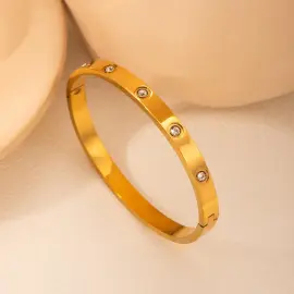 18K Gold Heart Crystal Bangle | Minimalist Titanium Steel Love Bracelet for Women - Jewelryto
