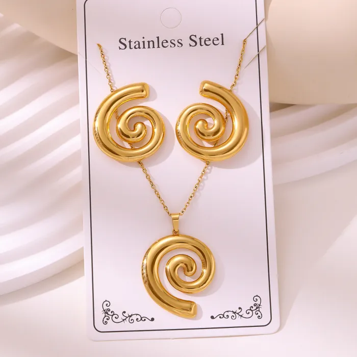 Vintage Gold Plated Stainless Steel Jewelry Set Wholesale | Oil-Pressed Earrings & Pendant Necklace