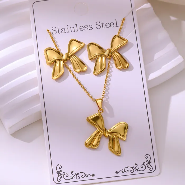 Minimalist Gold Plated Stainless Steel Jewelry Set | Earrings & Pendant Necklace