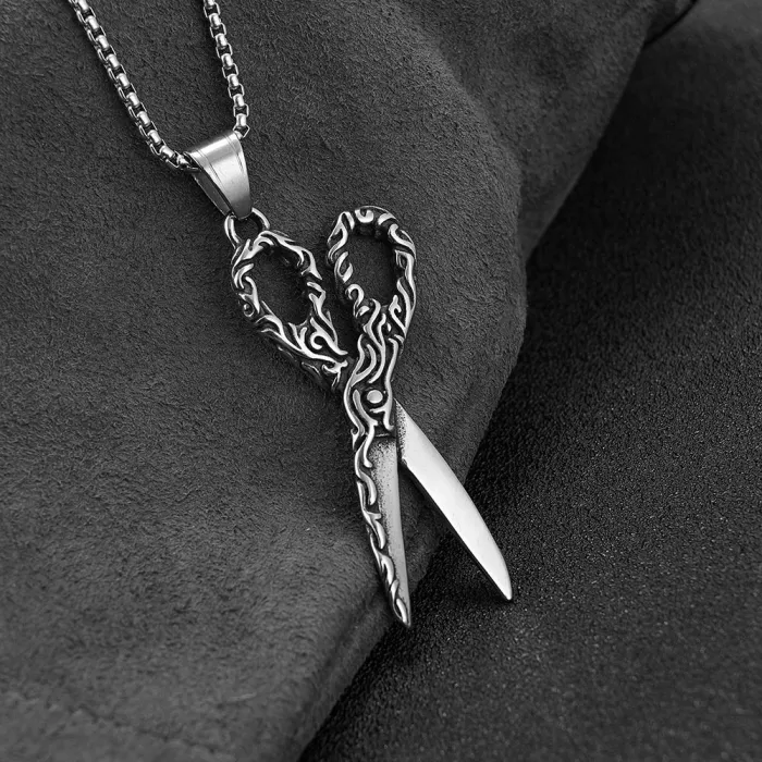 European & American Vintage Titanium Steel Cast Scissors Pendant Necklace | Stainless Steel Scissors Jewelry Accessory | Vacuum 18K Gold Plated