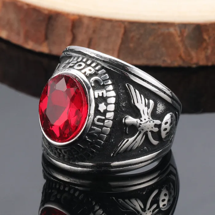 Men's Eagle Gemstone Military Ring – Bold Soaring Hawk Design, Vintage Titanium Steel