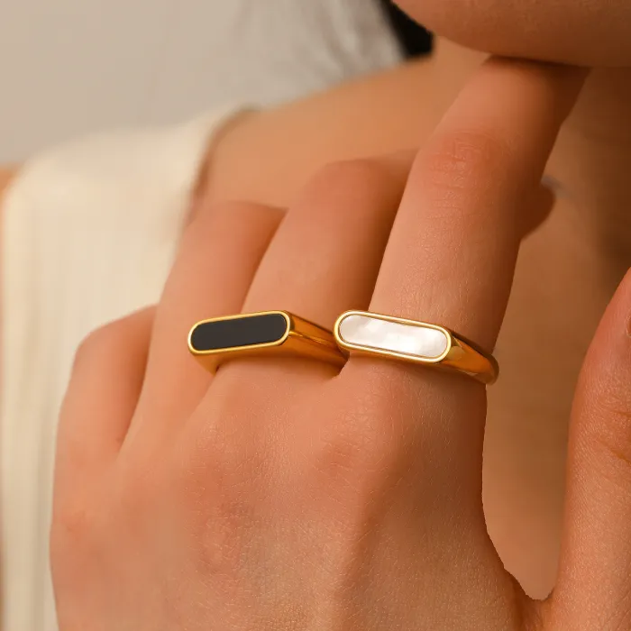 Women's Geometric Shell Ring – Vintage French Style, White Mother of Pearl, Titanium Steel, Wholesale