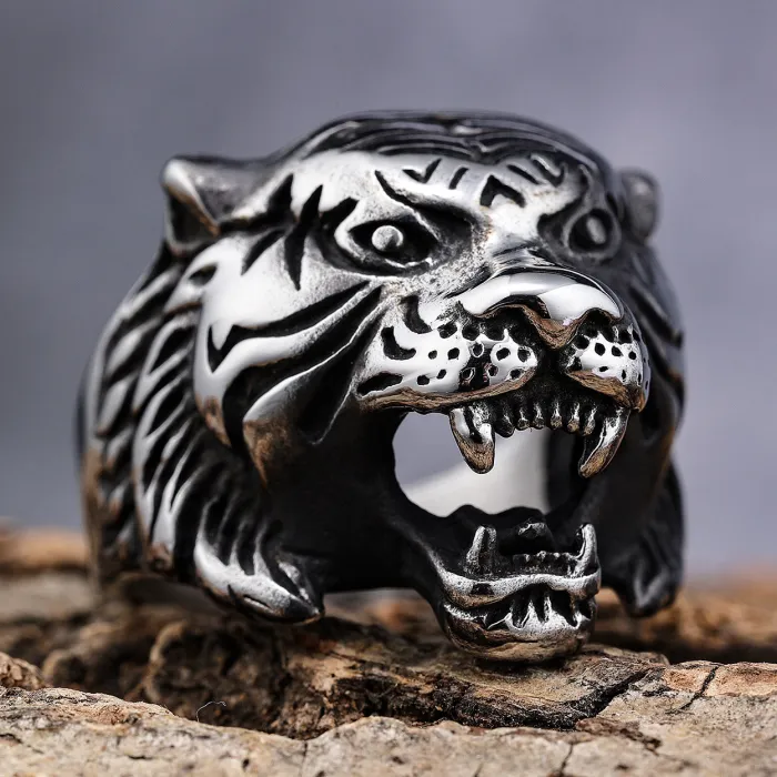 Men's Panther Head Ring – Punk Animal Design, Titanium Steel, Bold Statement Style, Wholesale