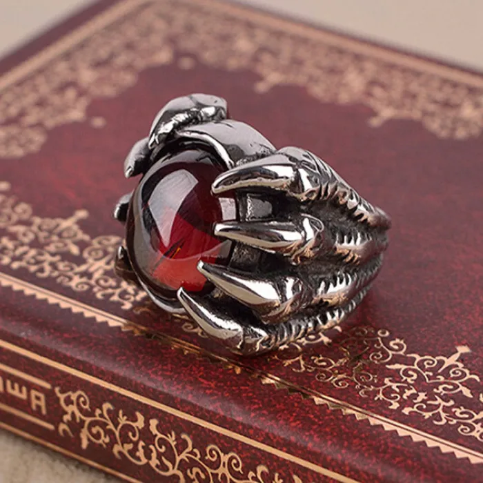 Men's Eagle Head Ring – Vintage Bold Design, Large Titanium Steel Band, Gothic Punk Style, Wholesale