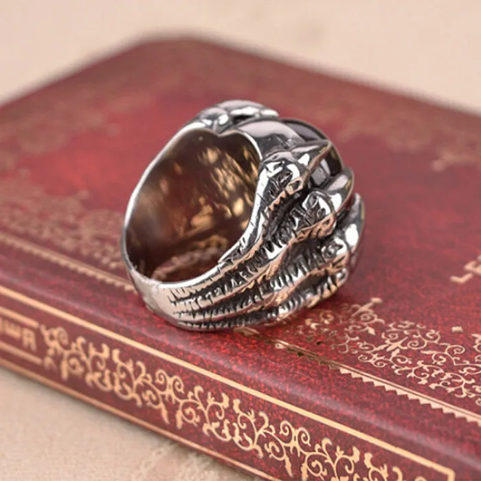 Men's Eagle Head Ring – Vintage Bold Design, Large Titanium Steel Band, Gothic Punk Style, Wholesale