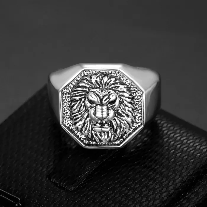 Gold-Plated Lion Head Ring – Vintage Sun God Design in Stainless Steel, Bold Men’s Fashion Jewelry Wholesale