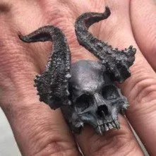 Men’s Punk Goat Skull Ring – Polished Titanium Steel Gothic Jewelry, Bold Statement Ring for Wholesale