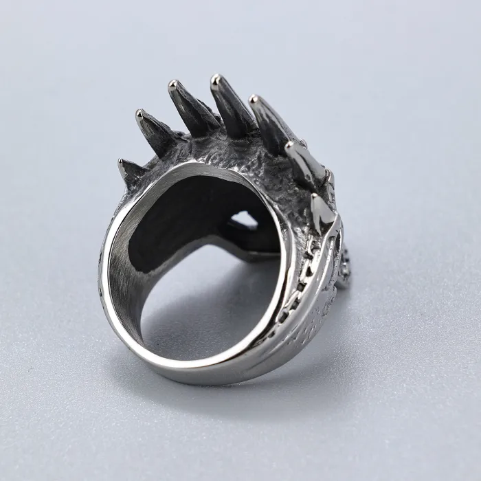 Men’s Crown Skull Ring – Bold Titanium Steel Gothic Jewelry, Streetwear Statement Ring for Wholesale