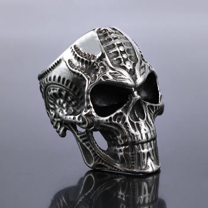 Men’s Biker Skull Ring – Bold Engraved Stainless Steel Gothic Jewelry, Vintage Motorcycle Style for Wholesale