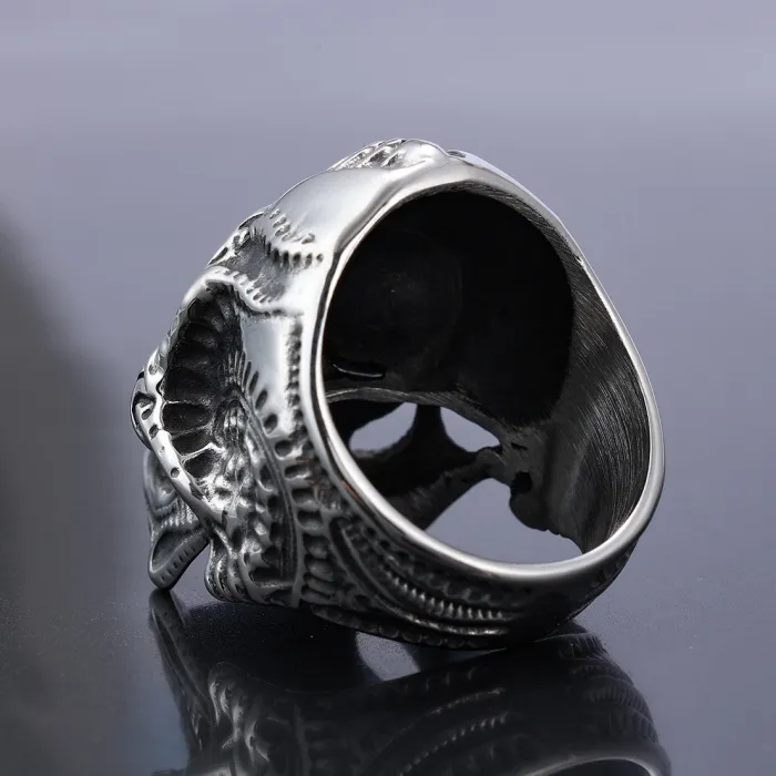 Men’s Biker Skull Ring – Bold Engraved Stainless Steel Gothic Jewelry, Vintage Motorcycle Style for Wholesale
