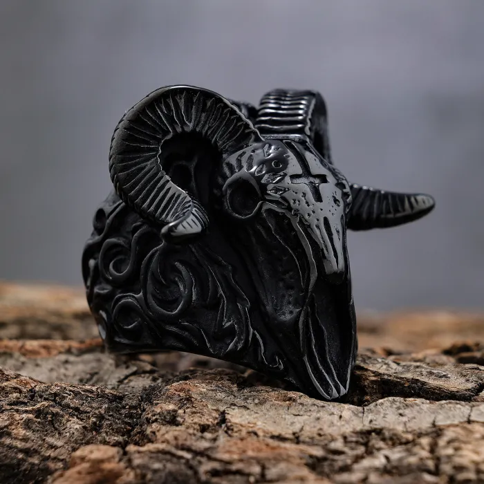 Goat Skull Punk Ring – Gothic Ram Head Design in Stainless Steel, Vintage Men’s Jewelry for Wholesale