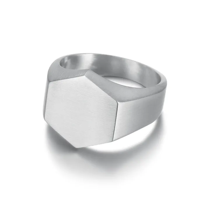 Unisex Geometric Engraved Ring – Minimalist Titanium Steel Design, Modern Fashion Jewelry for Wholesale