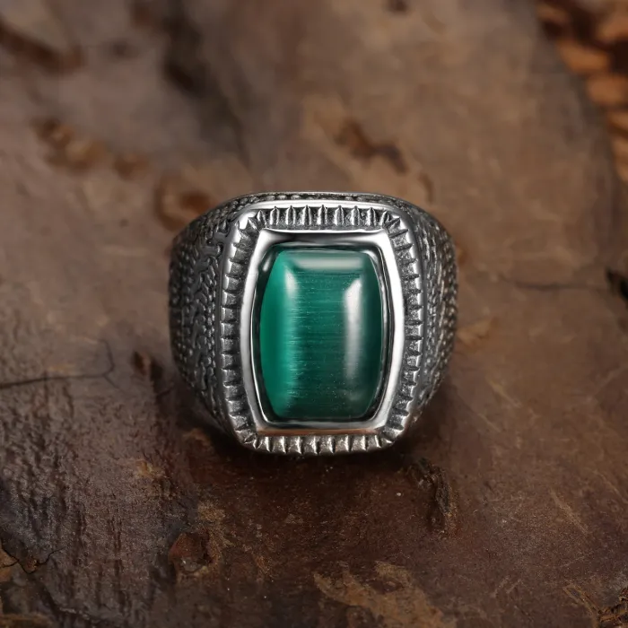 Men’s Green Cat Eye Ring – Engraved Titanium Steel Minimalist Jewelry with Luxury INS-Inspired Design, Wholesale