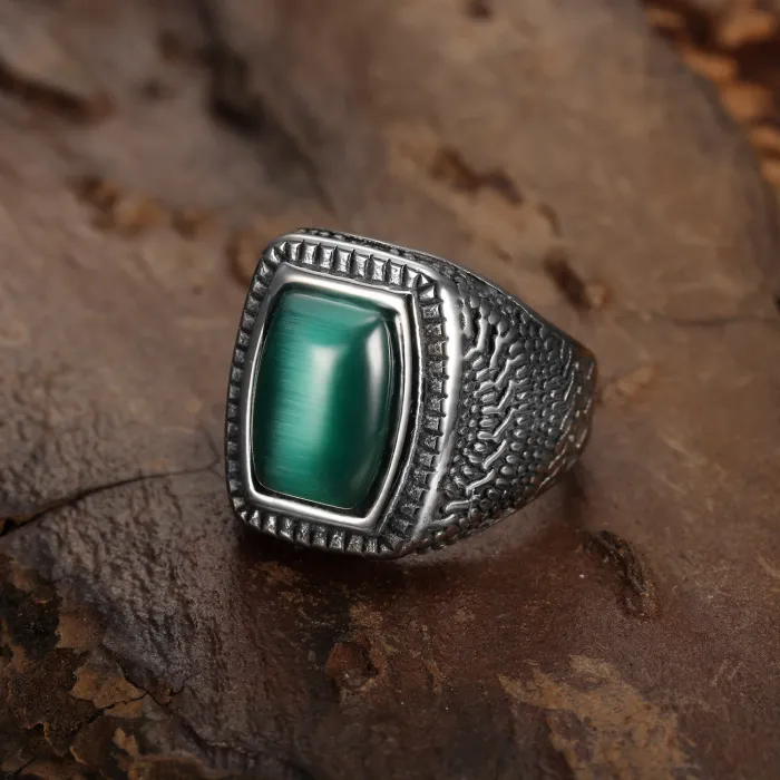 Men’s Green Cat Eye Ring – Engraved Titanium Steel Minimalist Jewelry with Luxury INS-Inspired Design, Wholesale