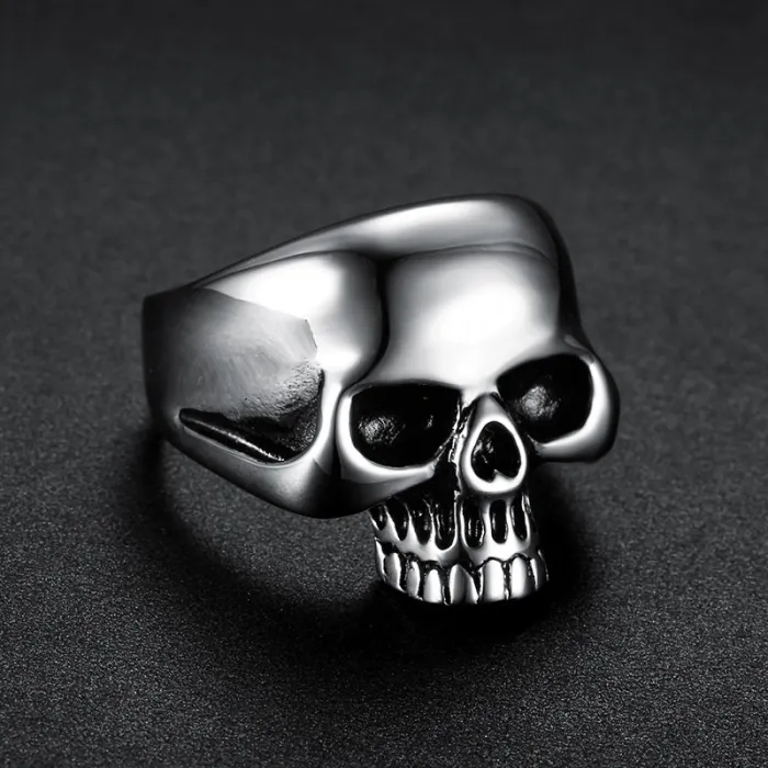Men’s Punk Skull Ring – High-Polish Stainless Steel Gothic Jewelry, Bold Fashion Accessory for Wholesale